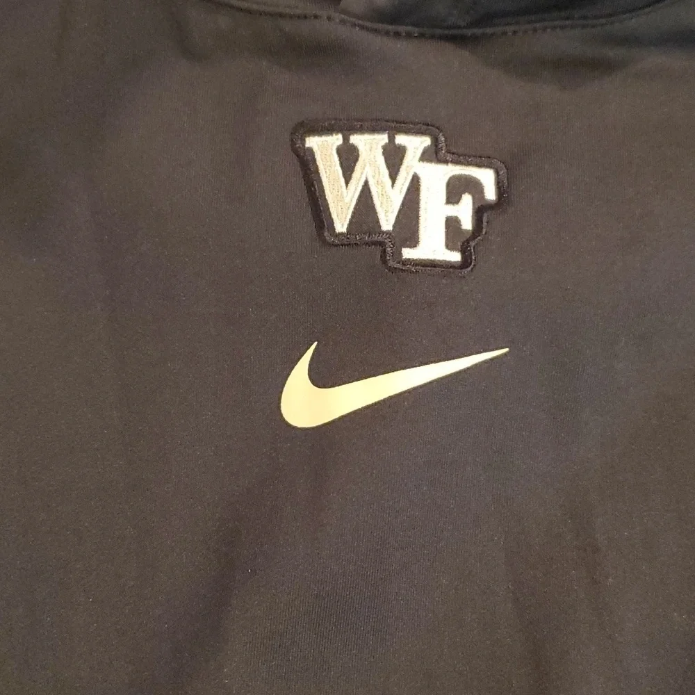 Wake Forest Nike Dri-fit Pullover Size Small (#11)